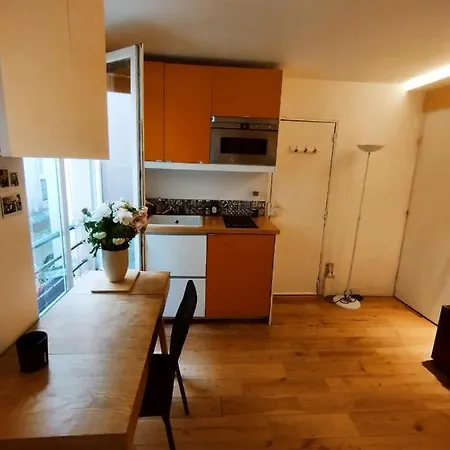 Sacre Coeur بيت ضيافة